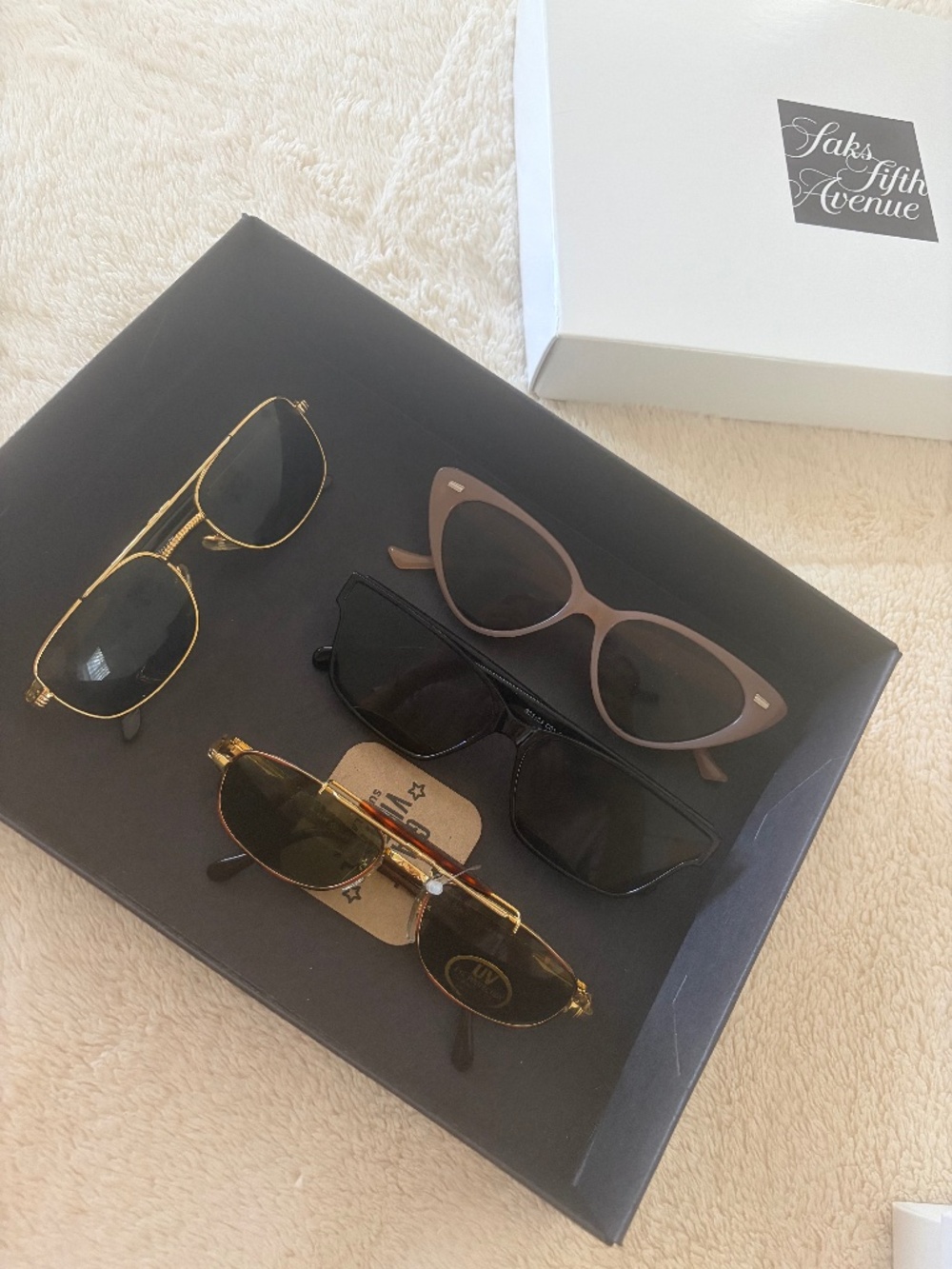 Vintage sunglass bundle 🖤